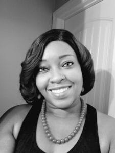 victoria-lockhart photo